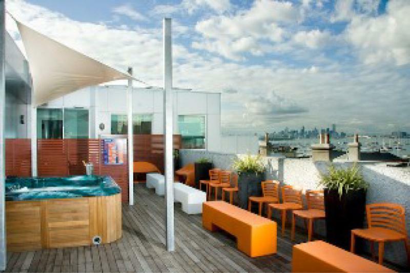 ปันทิลล์อพาร์ทเม้นโฮเต็ลวิลเลี่ยมทาวน์ Aparthotel วิลเลียมส์ทาวน์ ภายนอก รูปภาพ